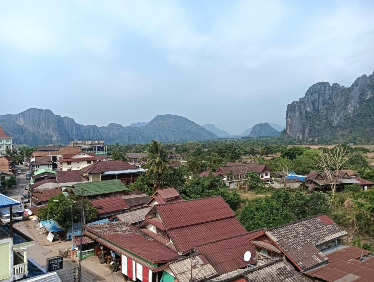 Bountang Riverside Hotel Vang Vieng Exterior foto